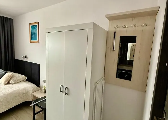 A&y Studioapartments Galeria Mokotow Modzelewskiego アパート *